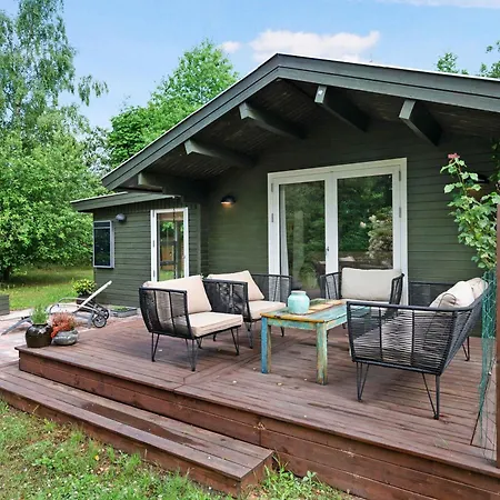 Holiday Home Near The Holiday Town Of Ebeltoft Hébergement de vacances